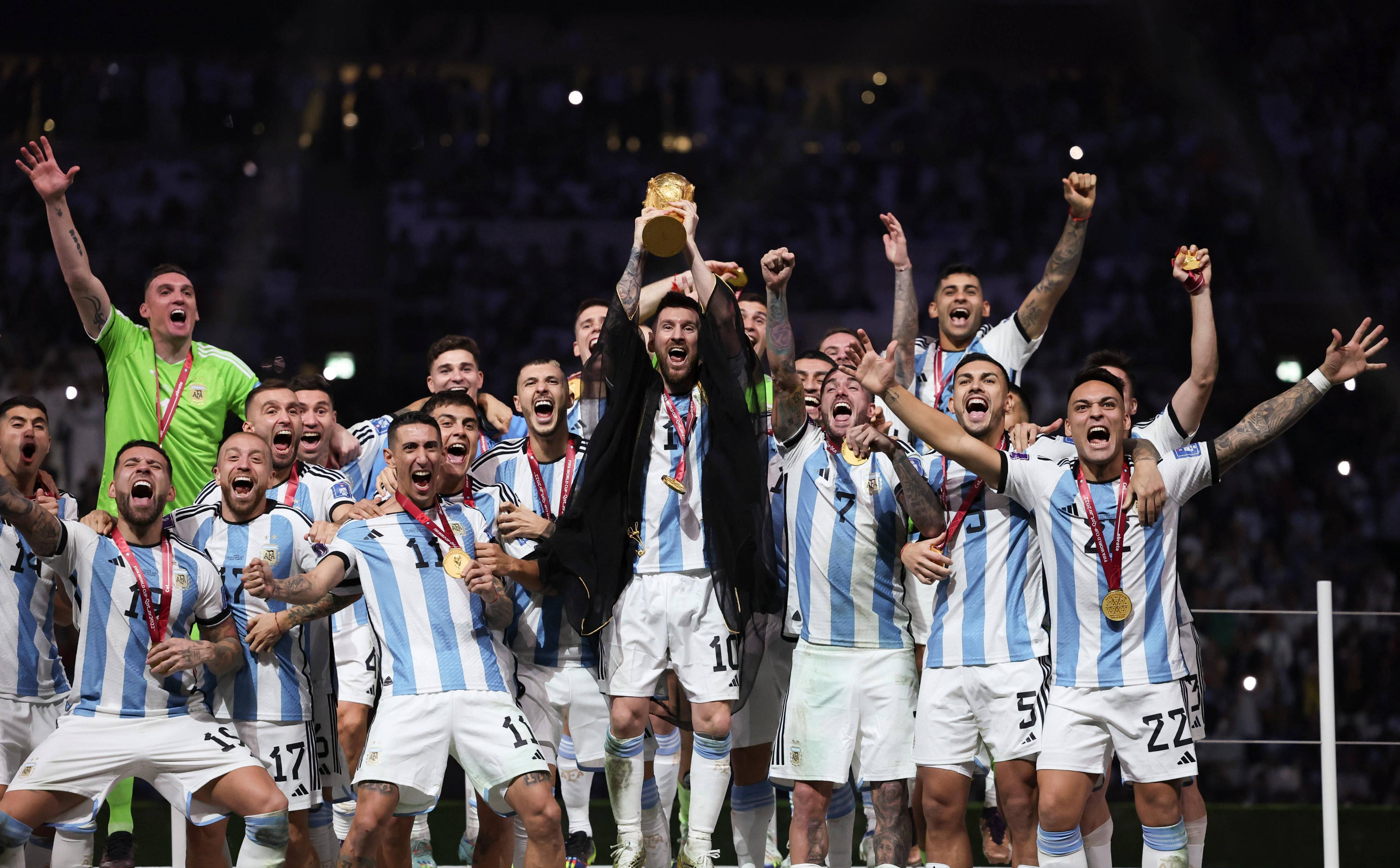 阿根廷队在国际赛事中精彩绽放 阿根廷队在国际赛事中精彩绽放