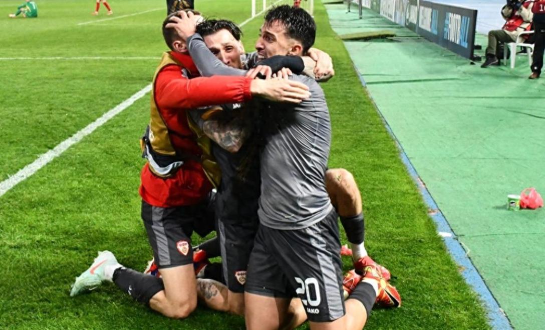 包含欧预赛黑山负挪威，小组排名下降的词条