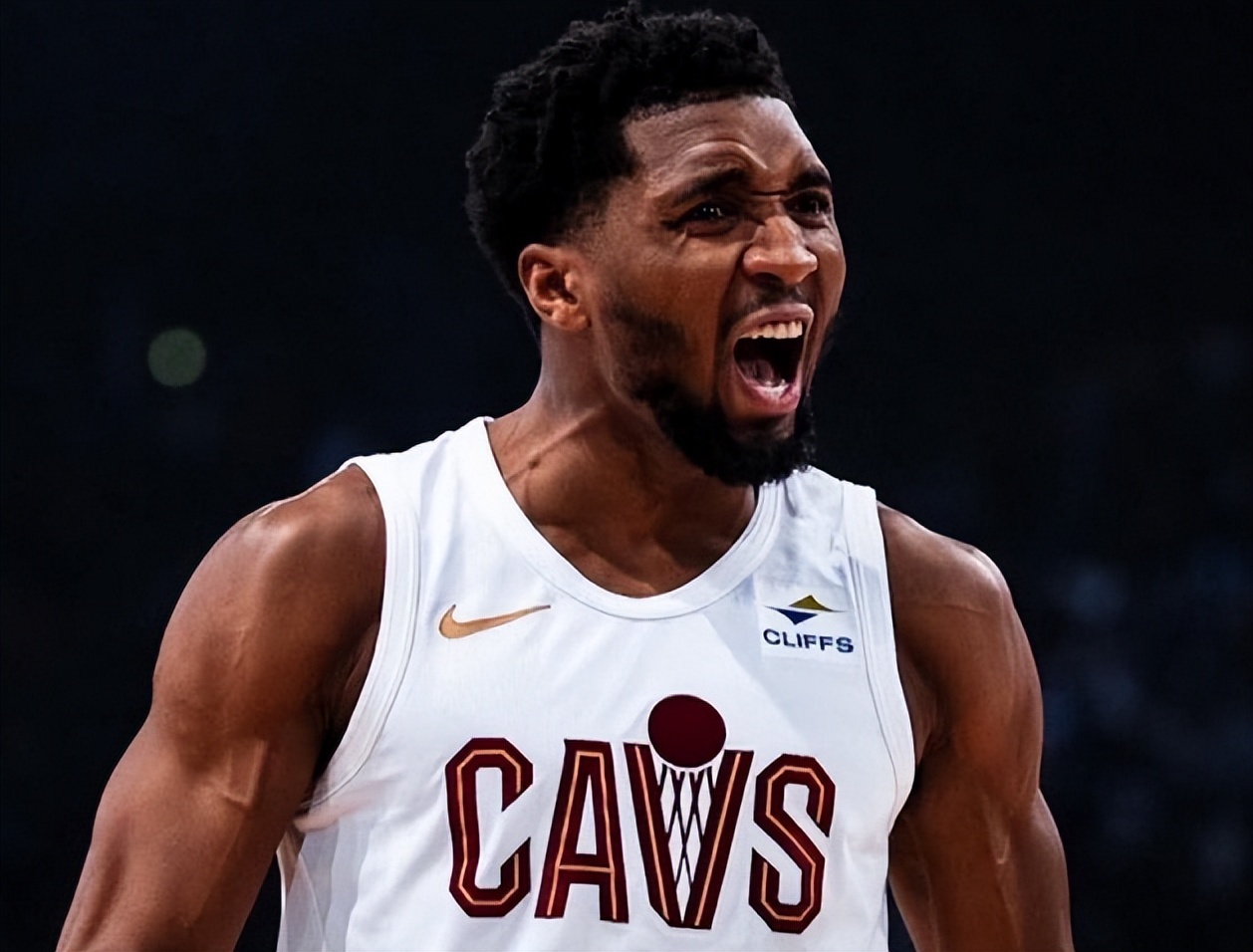 步行者爆冷墨西哥男篮,麦科勒姆一己之力扛起全队 步行者爆冷墨西哥男篮,麦科勒姆一己之力扛起全队